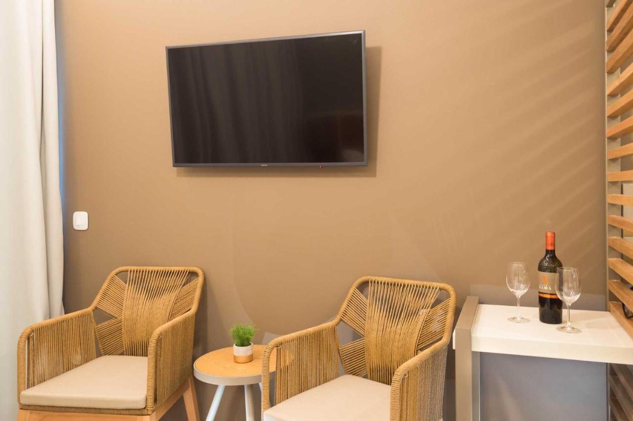 Eco Green Residences & Suites Торони Экстерьер фото