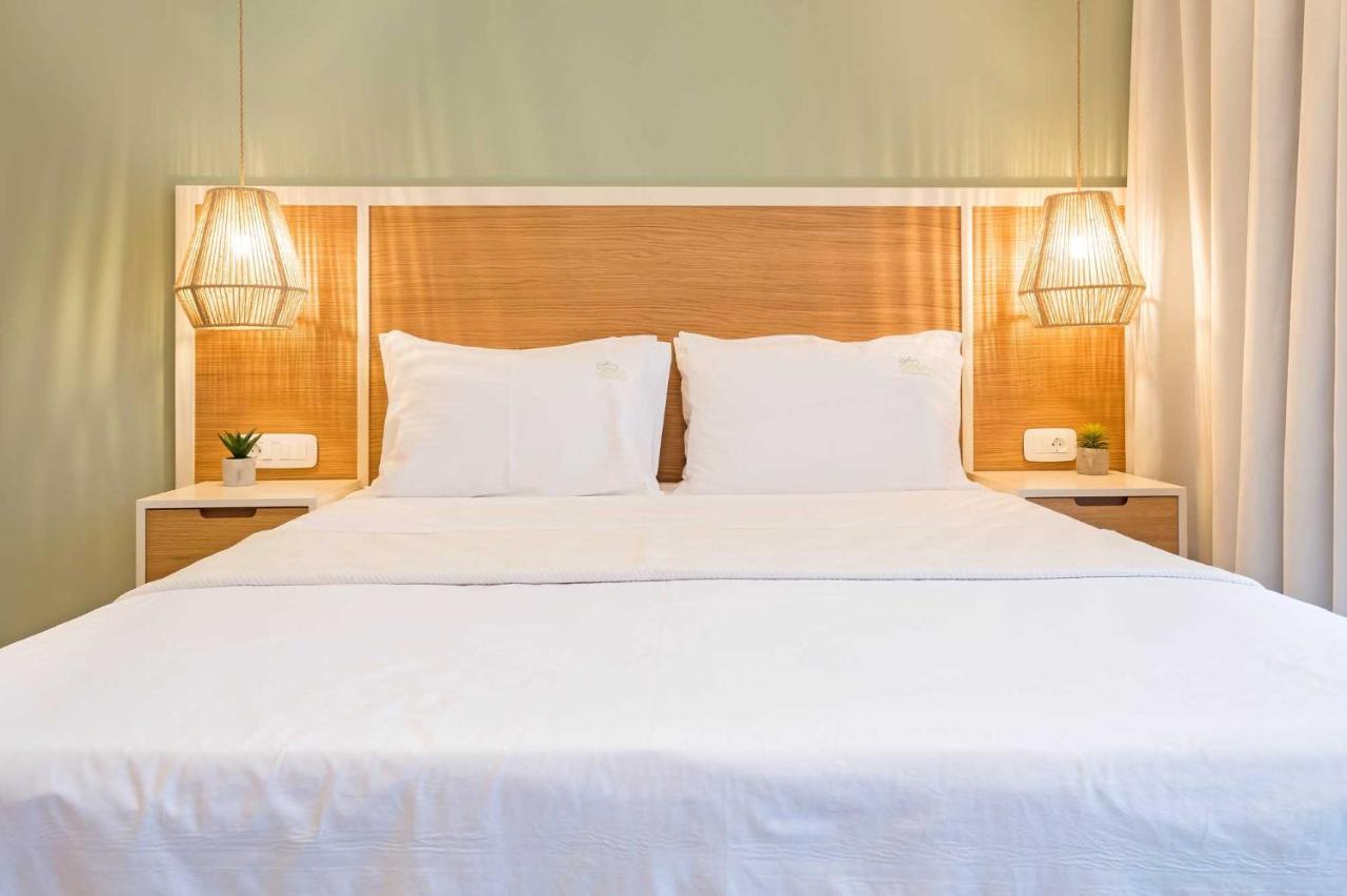 Eco Green Residences & Suites Торони Экстерьер фото